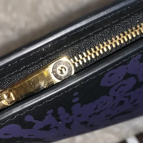 Henri Bendel EXCLUSIVE Luxury WEST 57th Damask Saffaino Leather Clutch