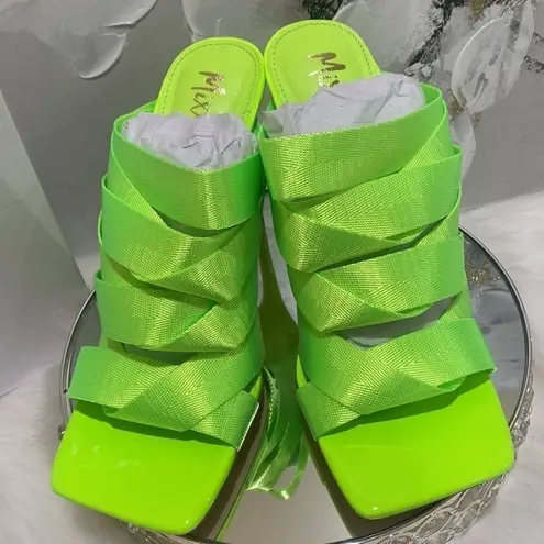 Azaela Wang Mule Sandal Green Size 9