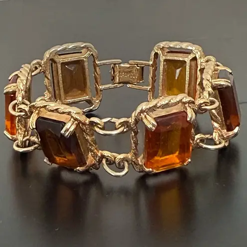 Vintage SARAH COVENTRY Wild Honey Amber Glass 7” Link Bracelet 44g. Gold