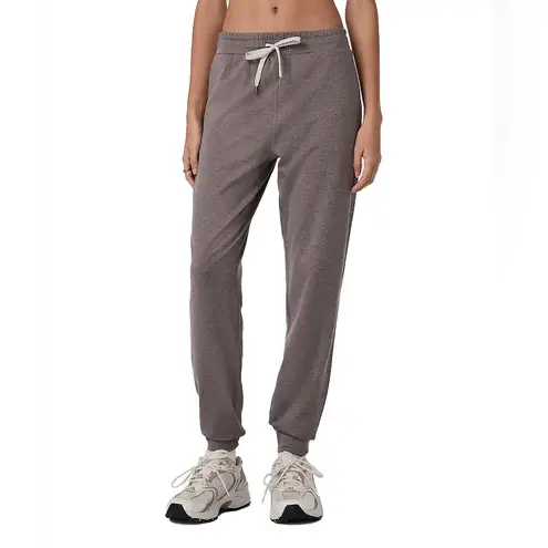 Vuori  Performance Jogger in Huckleberry Heather #VW303-HHB