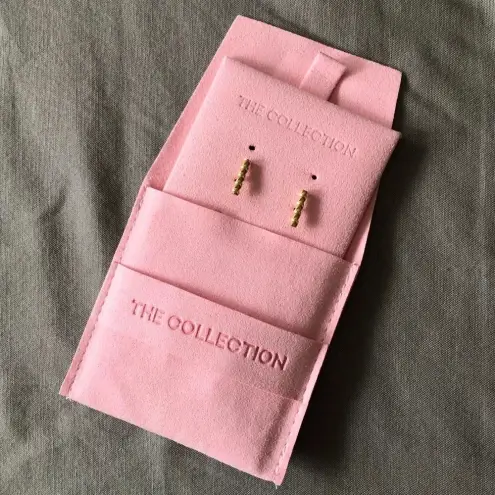 The Collection Ana Croissant Bar Stud 18kt Gold Earrings