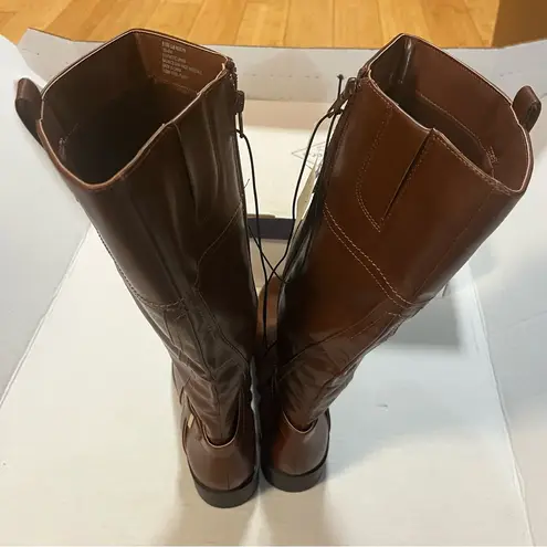 st. john's bay  Womens Roslyn Stacked Heel Riding Boots in Cognac Sz 9.5 NIB