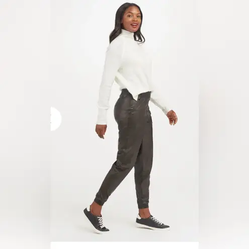 Spanx leather like jogger noir black