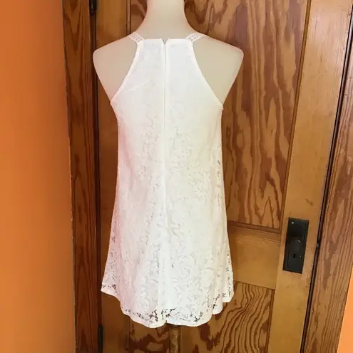 Jun & Ivy Feminine white lace mini dress