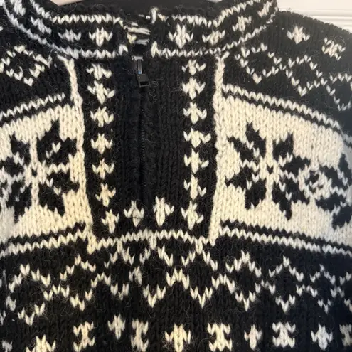 VTG 100% Wool Sweater XS Nepal 1/4 Zip Snowflakes Thick Fisherman Cozycore Cabin Black