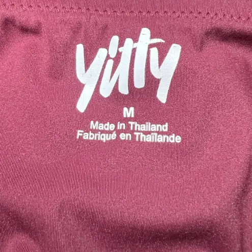 YITTY Ribbed Racerback Sports Bra Womens Medium Marioon Crop Top Athletic Gym