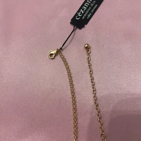 Cezanne Gold Textured Necklace