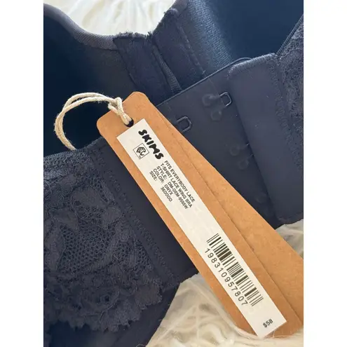 SKIMS Fits Everybody Lace Wing T-Shirt Bra Onyx Size 36DDDD