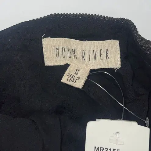 Moon River NWT Moon River Womens Metallic Ribbed Boat Neck Puffy Sleeve Top Black Gold XS