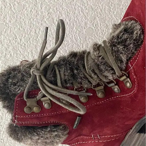 JOSEF SIEBEL Sandra 67 Burgundy Faux Fur Trim Suede Leather Ankle Boot Size 9