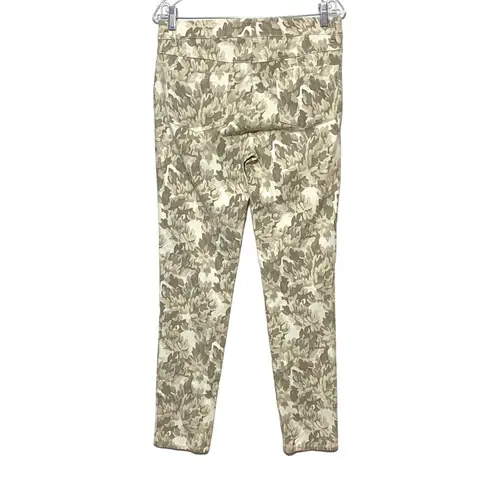 J. McLaughlin Slim Straight Jeans Womens 8 Camo Floral Stretch Quiet Luxury Boho