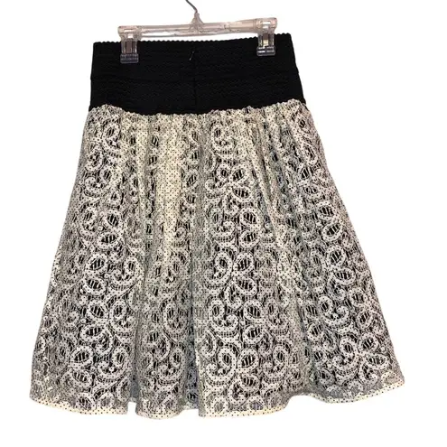 HD in Paris NWT  Black & White Lace Bubble Skirt