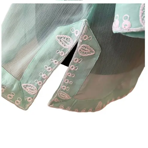 Soft Surroundings mint green embroidered top, size Medium