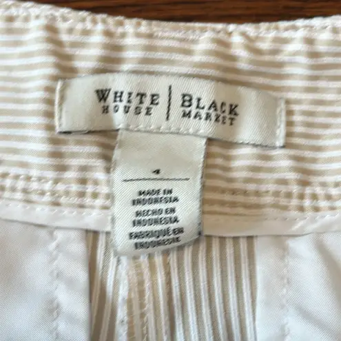 White House | Black Market EUC  seersucker 9 inch shorts size 4