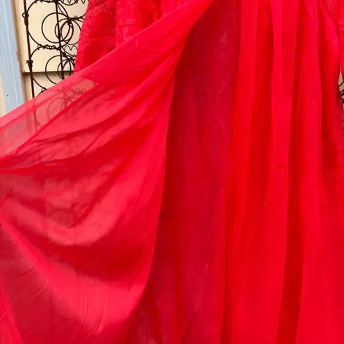 Vanity Fair VTG 60s 2 Layer Red Chiffon Peignoir Robe Nightgown Satin Lace Set S
