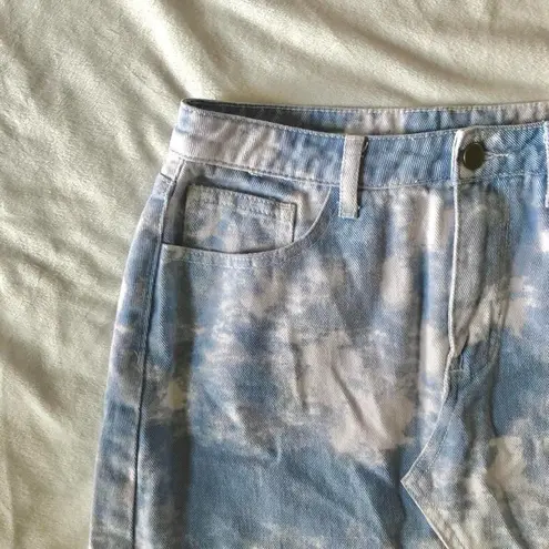 blue and white cloud skirt! Princess Polly Size 6