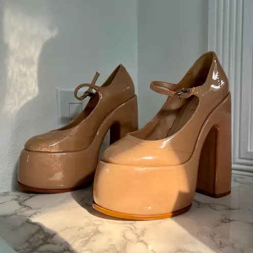 Schutz Zayne Patent Pump