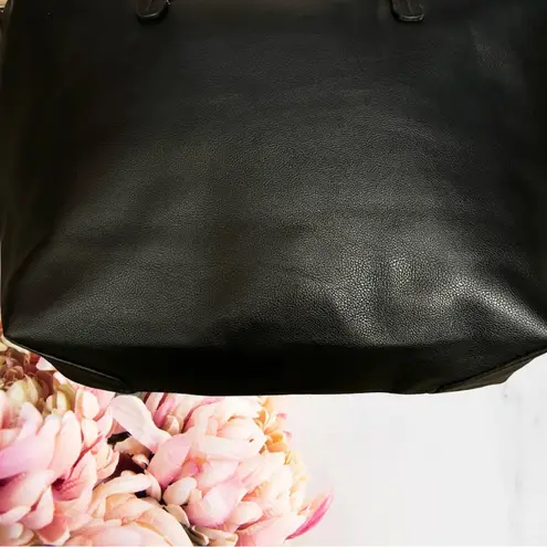 🍁BCBG Paris Black Tote & Crossbody Bag Set