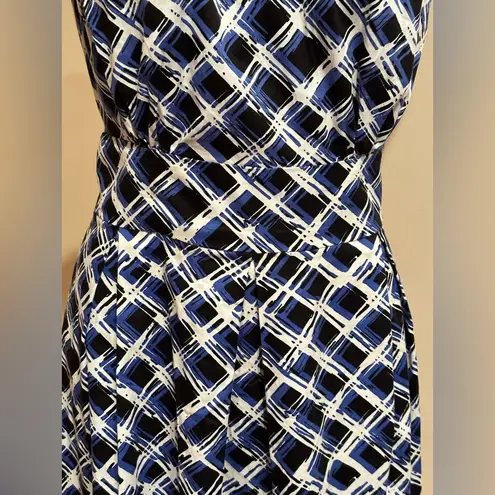 East 5th Street Black White Blue 3D Squares Dress SZ 16 pleated top and bottom