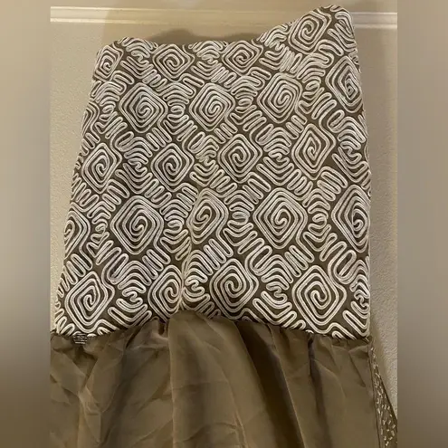 Giorgia & Johns embroidered Pencil Tight Sleeveless Dress Women's Sz Large Brown