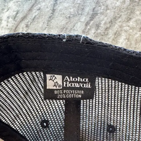 ALOHAS Maui Graphic Trucker Hat