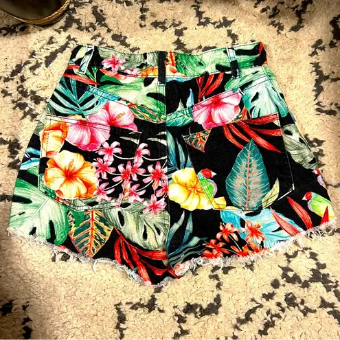 ZARA  Black Tropical Highwaisted Jean Shorts size 4