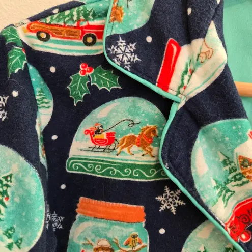Nick & Nora  green and blue snow globe flannel pajamas set size small thumbnail 9
