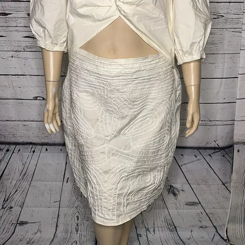 Fashion to figure NWT Size 4 Ivory Cut-Out Puff Sleeve Embroidery Dress