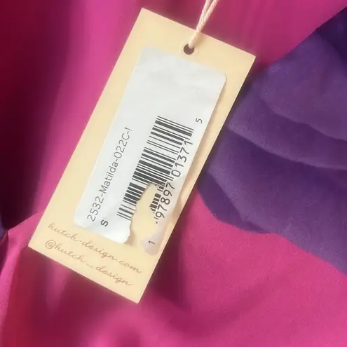 Hutch Matilda Top pink purple floral silky v-neck size Small