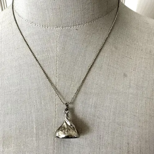 Silver tone Hershey kiss pendant necklace