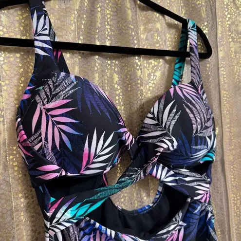 Swimsuits For All Black Pink Blue Tropical Leaf Print One Piece Monokini Size 14