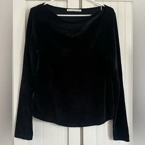 Peruvian Connection  Velour Victoria Top black size medium