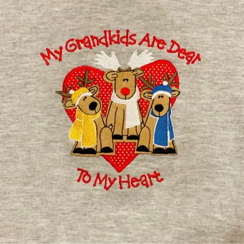 Grandkids Are Dear to My Heart Embroidered Sweatshirt Reindeer Christmas L Gray Size L