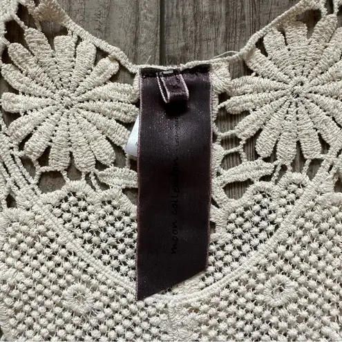 Alice Moon NWT lace tank