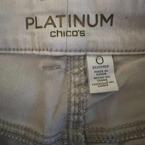 Chico's  Jeans Womens Size 6 Tan Mid Rise Straight Leg Pockets Zip Platinum Jean