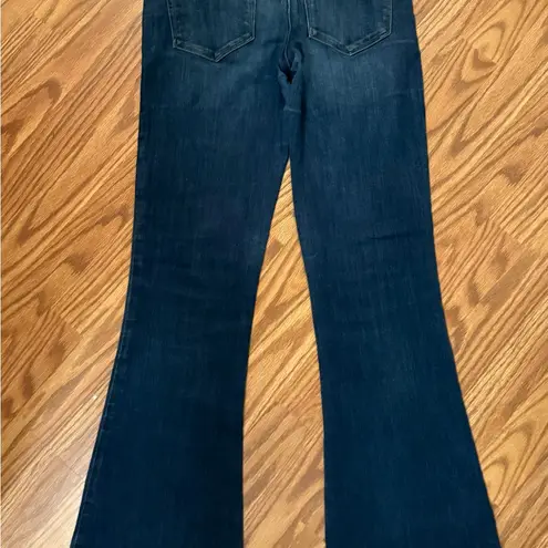 Lucky Brand  boot cut jeans dark wash size 4/27!ankle denim