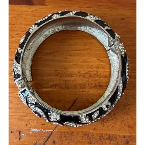 Silver Tone Black Enamel Hinged Bangle Bracelet Rhinestone Crystal Scroll Design