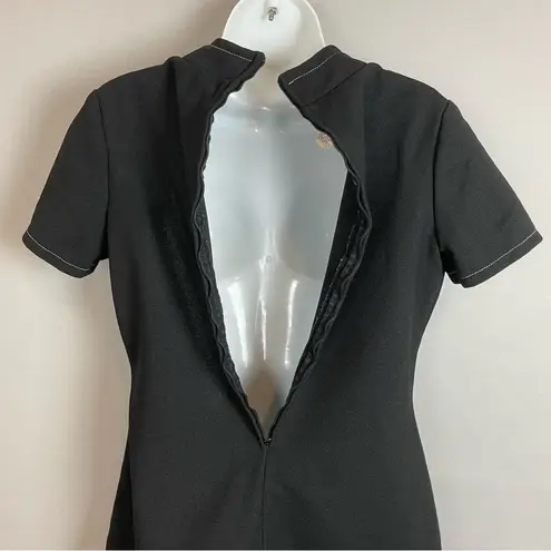 Vintage 1970s Top Black Short Sleeve Front Slit White Contrast Stitching Retro Size M