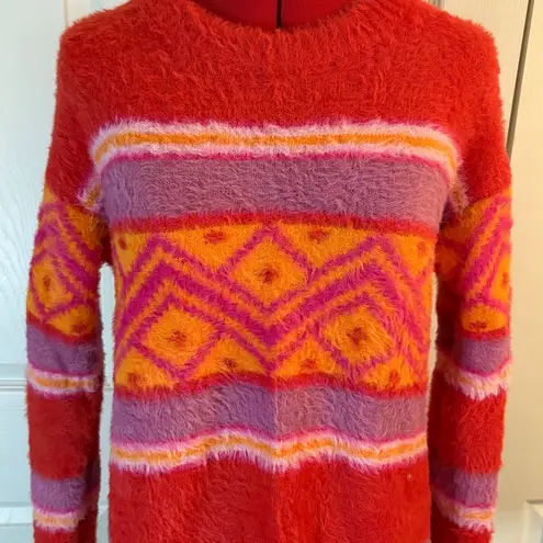 Patterned Sweater by Holiday Lane size S