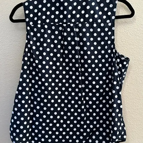 st. john's bay  Blue Polka Dot Sleeveless Blouse  Size Petite Large