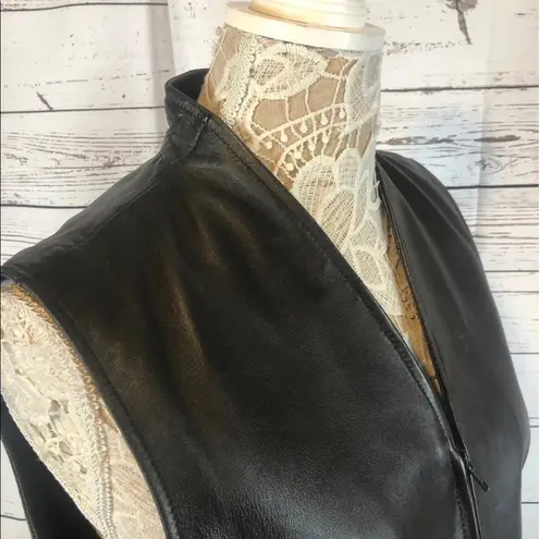 Mixit Vintage leather vest
Black
Size 12 T