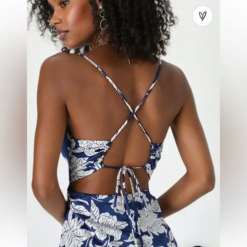 Lulus  NWT Elevated Occasion Navy Satin Floral Cowl Tie-Back Dress Size XS