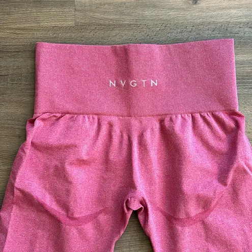 NVGTN  pink curve seamless leggings size M