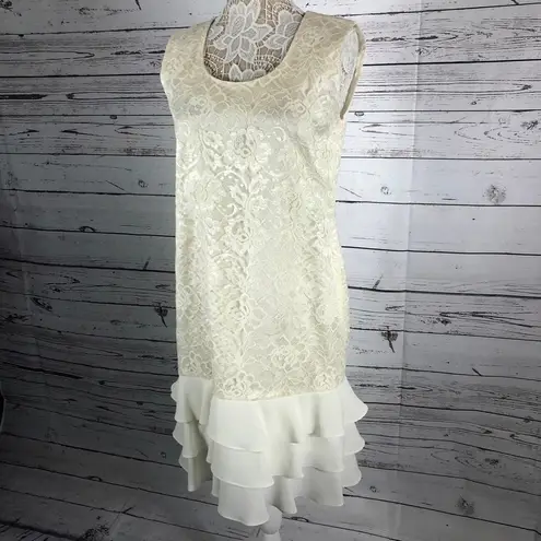 Leslie Fay Vintage 80's  sleeveless lace cream dress with ruffles size 10