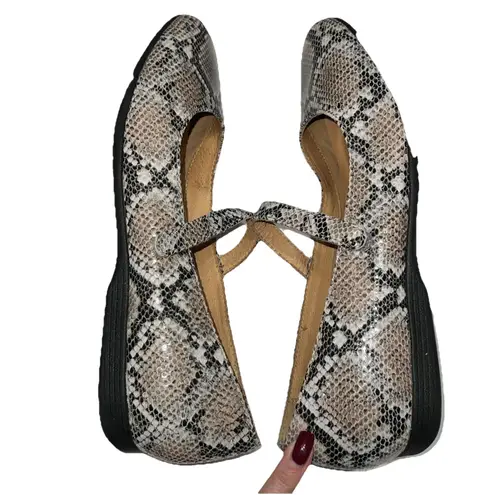 Dansko Lilly Grey Snake Print Women's Flat Mary Jane Shoes Size 39 US 8.5-9