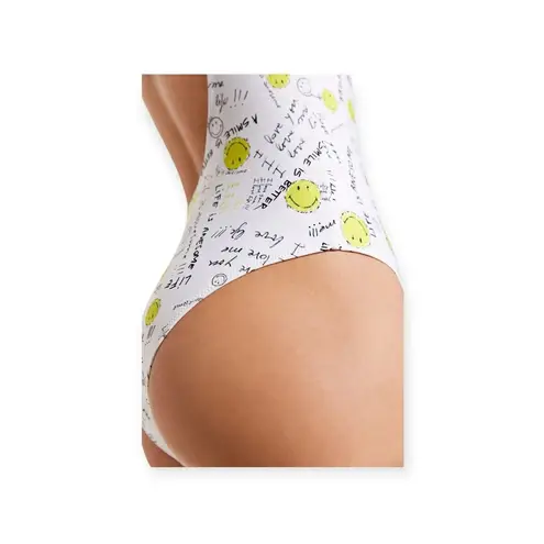 Desigual new x Smiley® ☻︎ One Piece Smiley Graffiti Swimsuit ☻ White ☻︎ Small