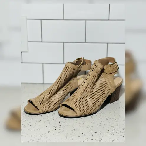 Unisa Unopalo Mesh Block Heel Booties Sandals Size 7M