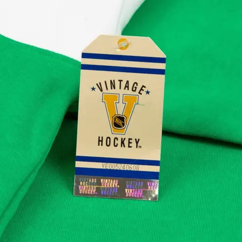 NHL Minnesota North Stars Women's Crew Neck Sweatshirt in Green, Medium Green