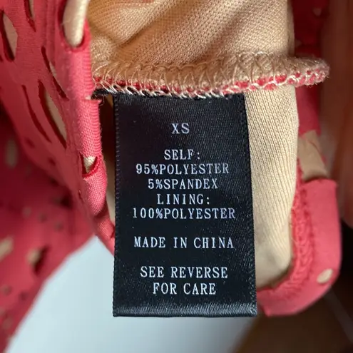 BKE Boutique layered laser peplum tank top size XS