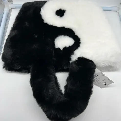 NEW fuzzy black and white super soft Yin Yang bag